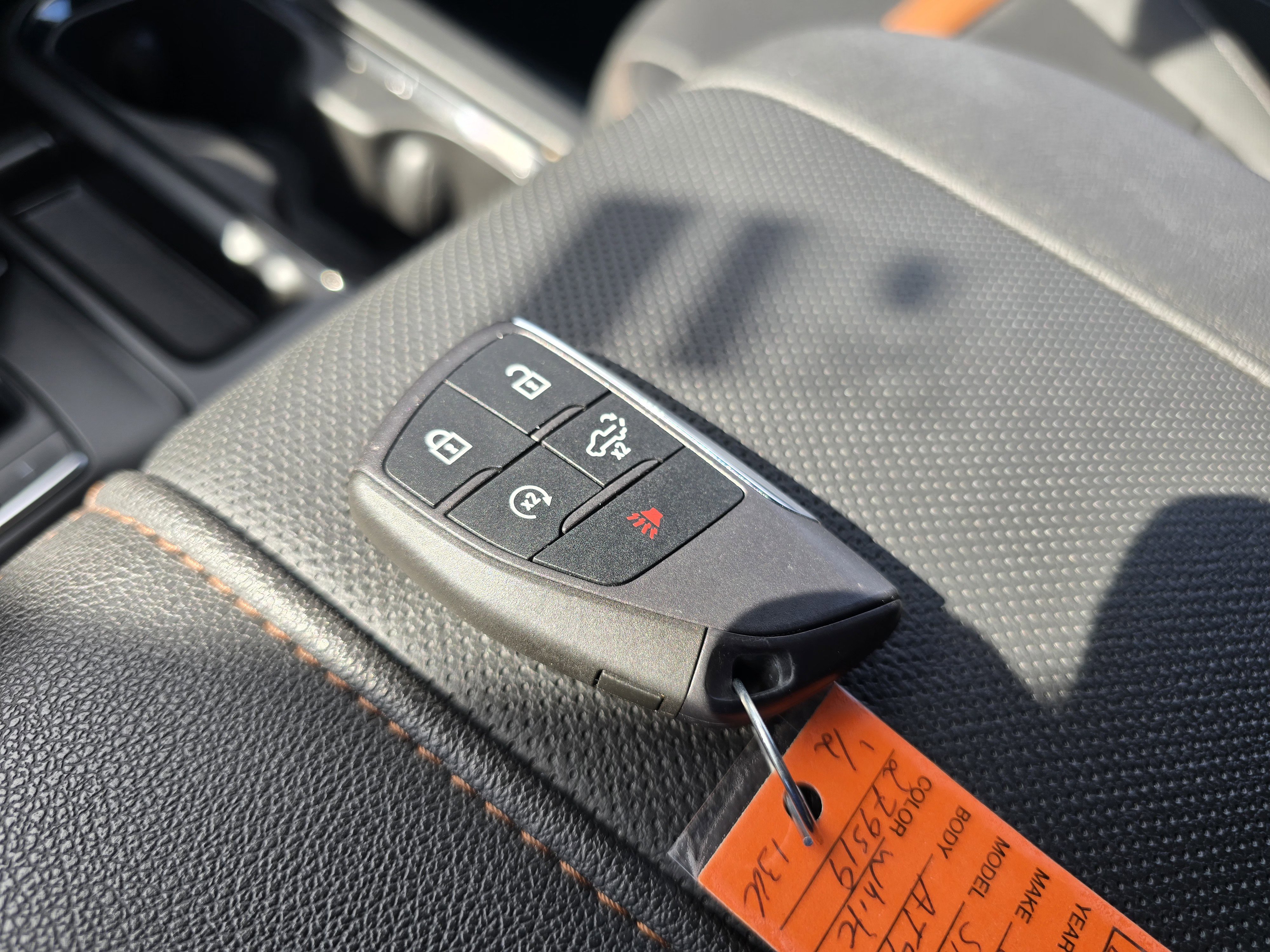 Used 2025 GMC Sierra 1500 AT4 image 38