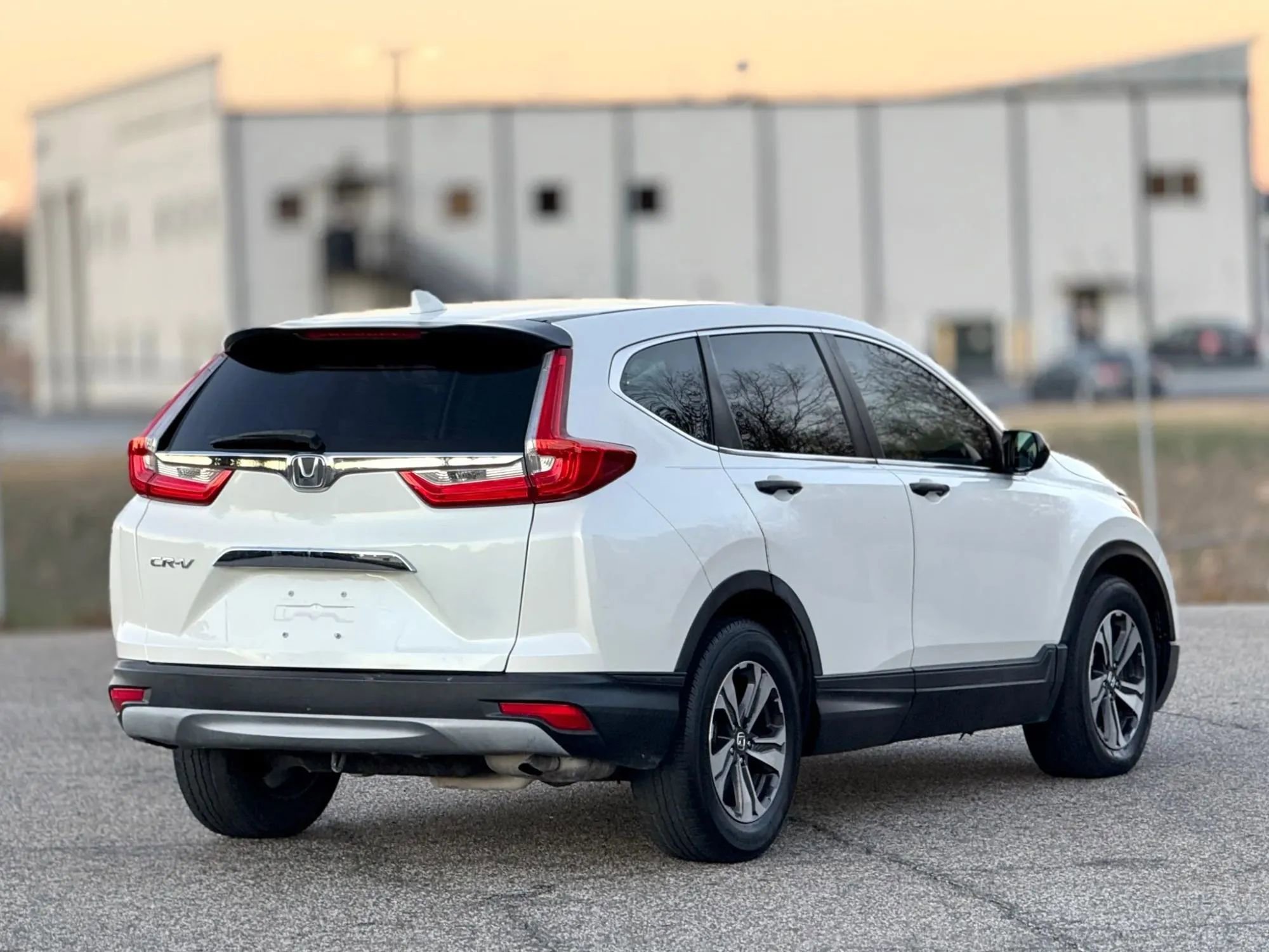 Used 2018 Honda CR-V LX image 9