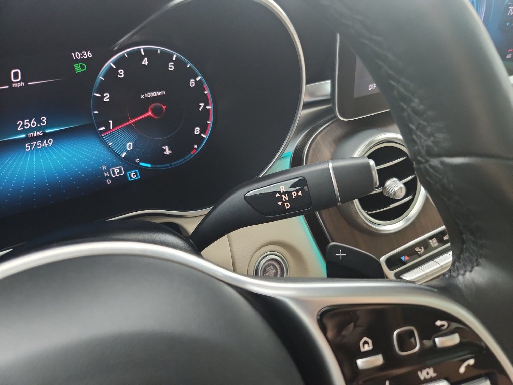 Used 2022 Mercedes-Benz GLC 300 4MATIC image 29