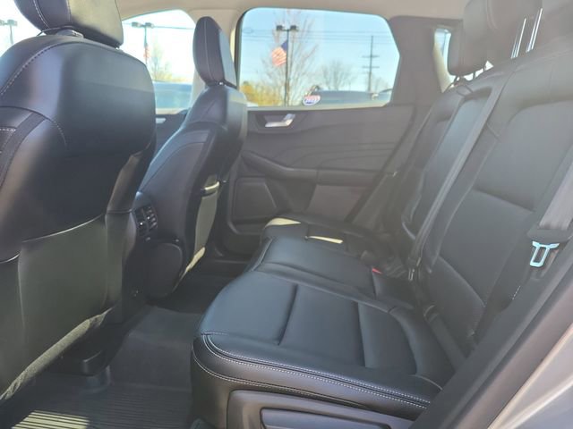 Certified 2022 Ford Escape Titanium w/ Class II Trailer Tow Package image 26