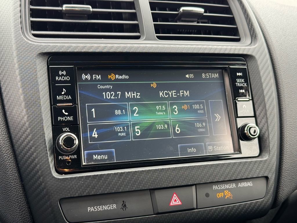 Used 2025 Mitsubishi Outlander Sport ES AWD/4WD image 28