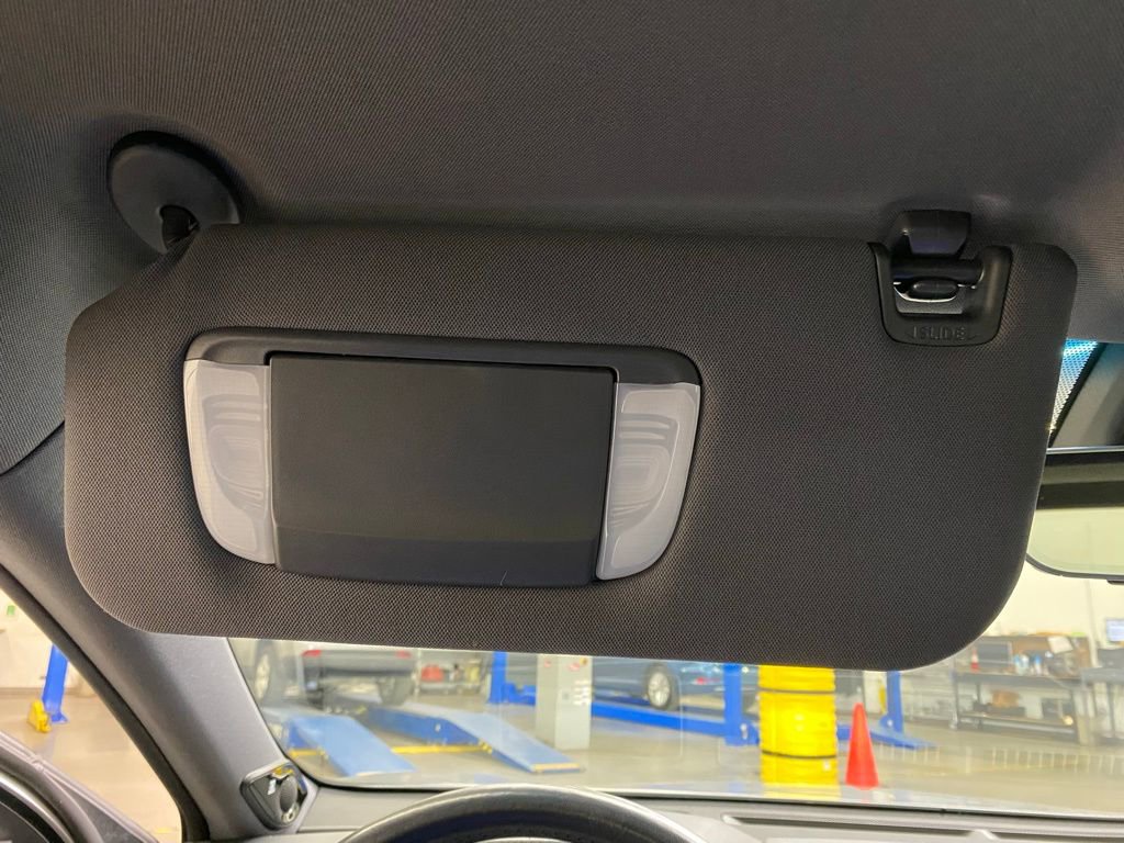 Used 2019 Toyota Avalon Touring image 30