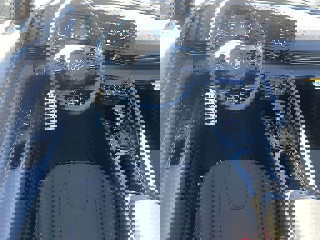 New 2026 Hyundai Elantra SEL Sport Premium image 30