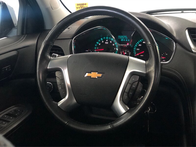 Used 2017 Chevrolet Traverse Premier AWD/4WD image 16