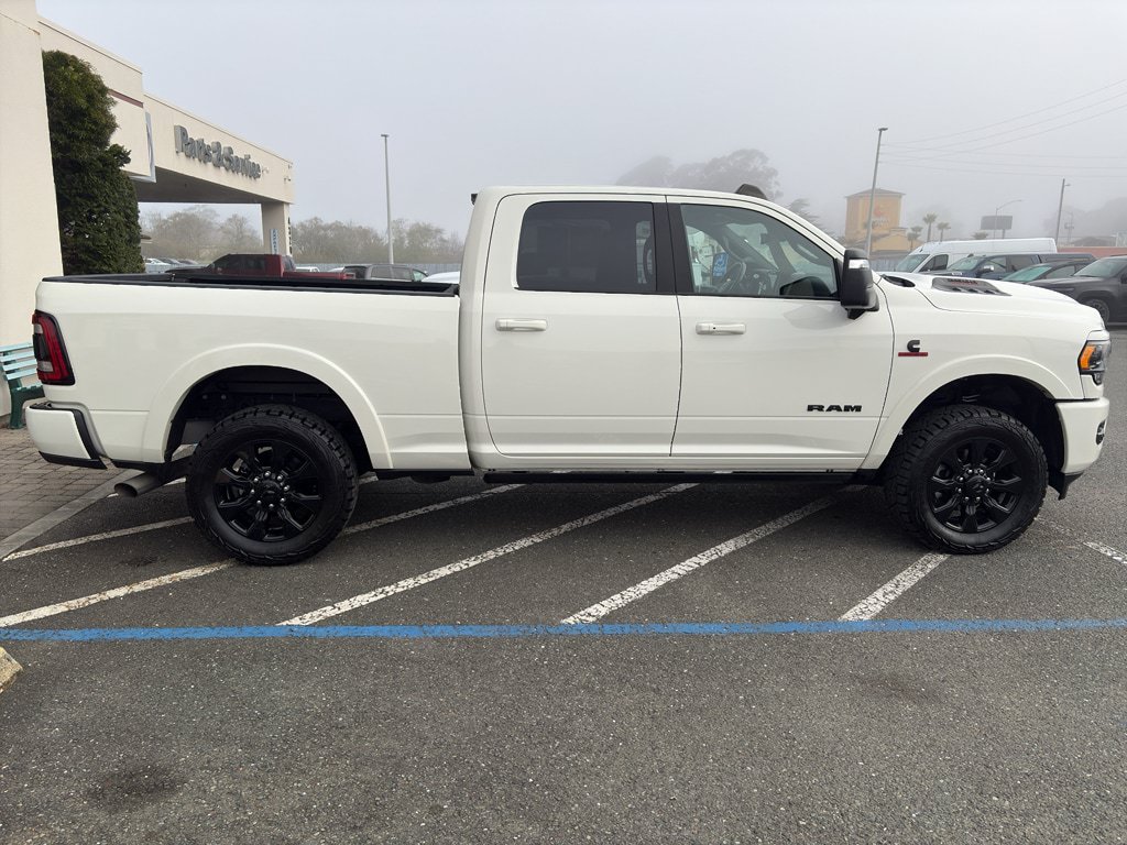 Used 2023 RAM 2500 Limited AWD/4WD image 25