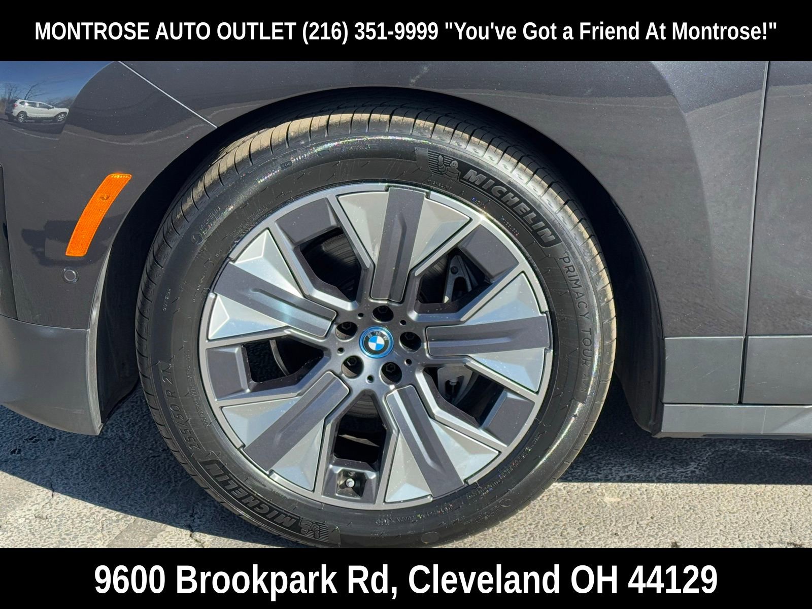 Used 2022 BMW iX xDrive50 w/ Convenience Package image 55