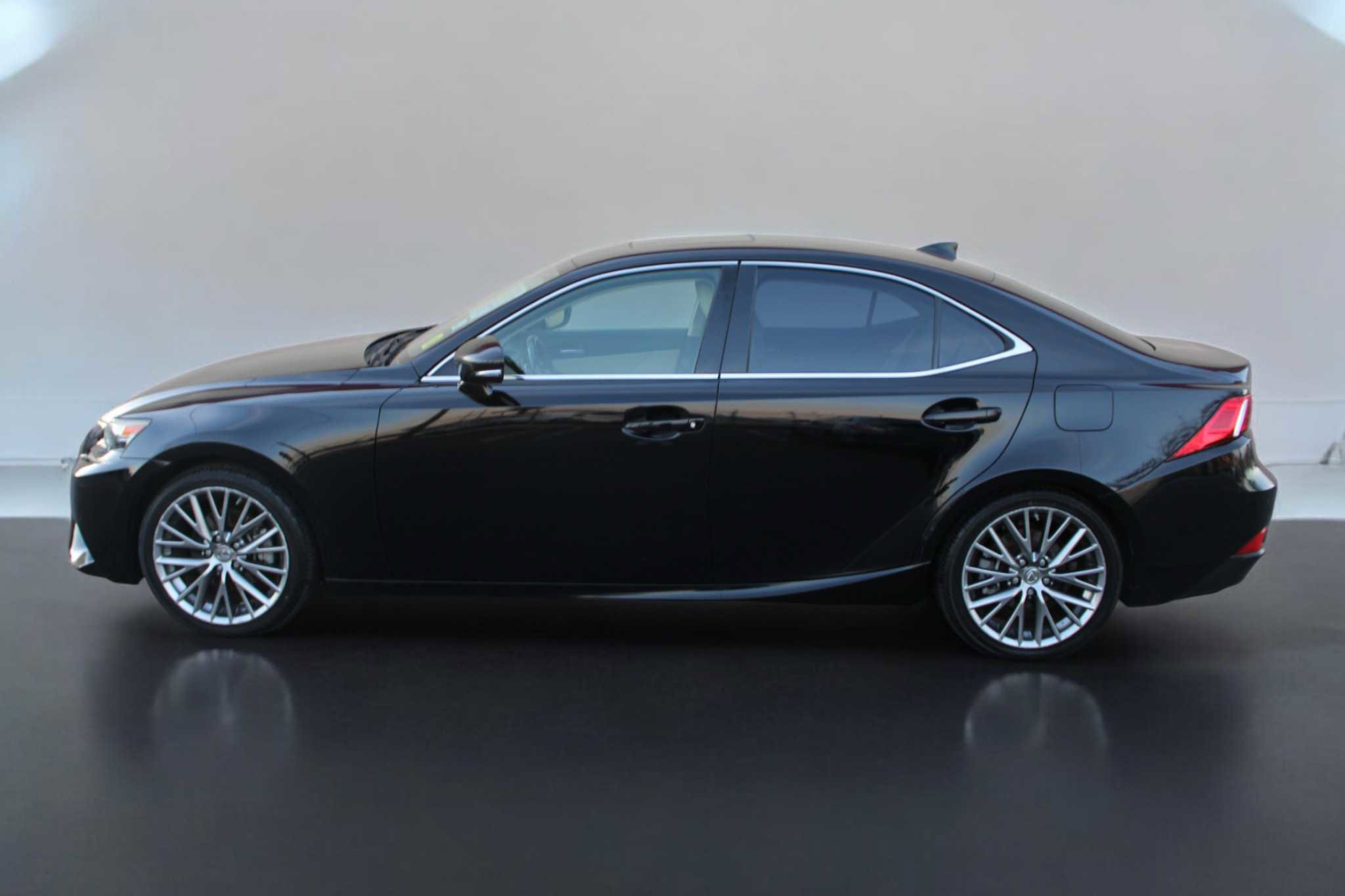 Used 2015 Lexus IS 250 IS 250 SEDAN 4D w/ Navigation System Package image 9