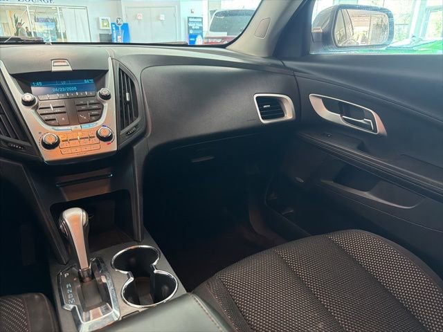 Used 2011 Chevrolet Equinox LT image 24