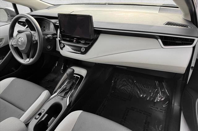 Used 2023 Toyota Corolla LE FWD image 20