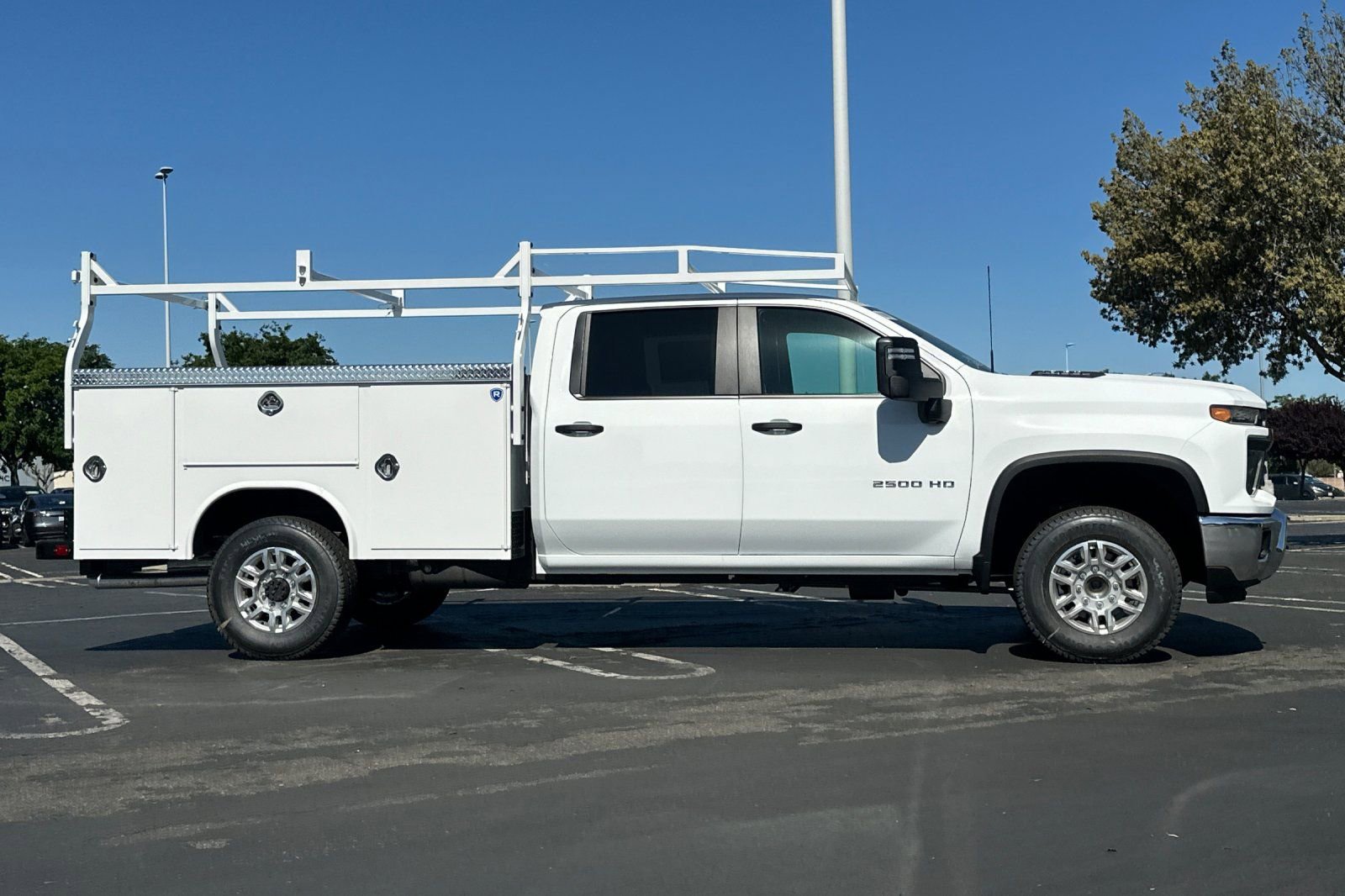 New 2026 Chevrolet Silverado 2500 W/T w/ WT Convenience Package RWD image 3