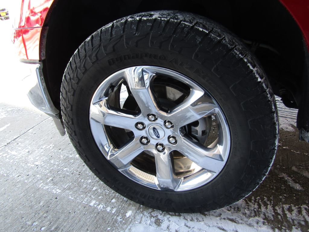 Used 2023 Ford F150 Lariat w/ Equipment Group 502A High image 35