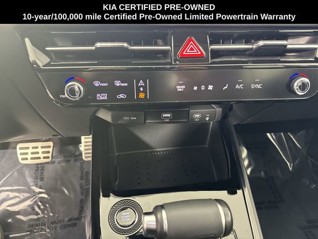 Certified 2025 Kia Niro EX Touring image 8