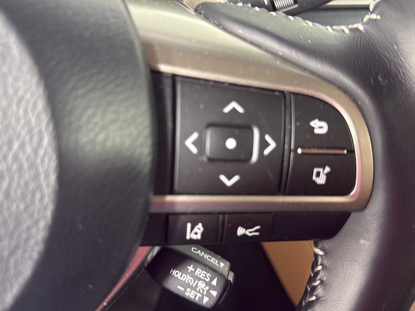 Used 2017 Lexus GS 350 AWD w/ Premium Package image 16