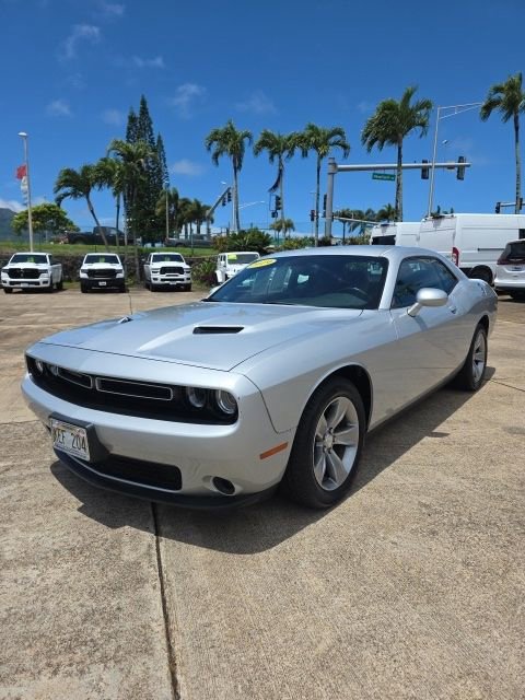 Used 2019 Dodge Challenger SXT