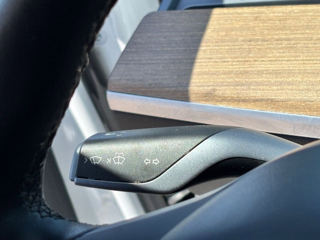 Used 2020 Tesla Model 3 Standard Range Plus RWD image 21