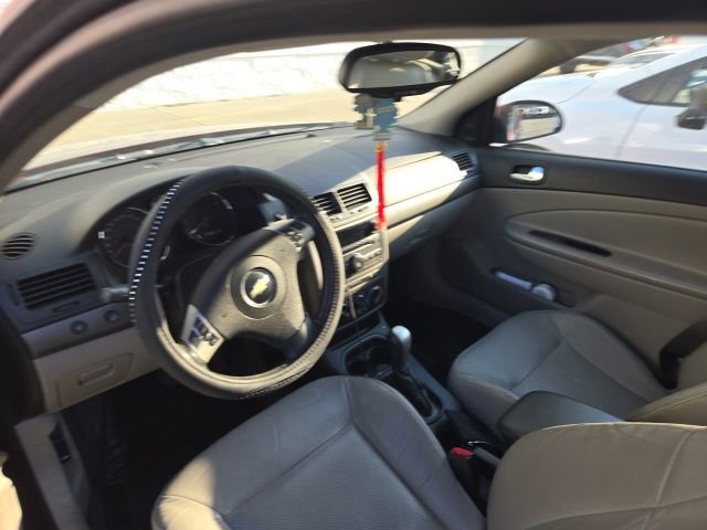Used 2009 Chevrolet Cobalt LT w/ Preferred Equipment Group FWD image 12