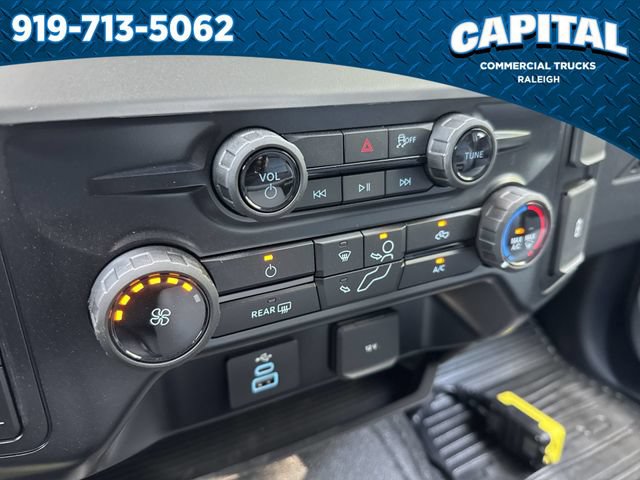 New 2026 Ford F550 4x4 Crew Cab image 31