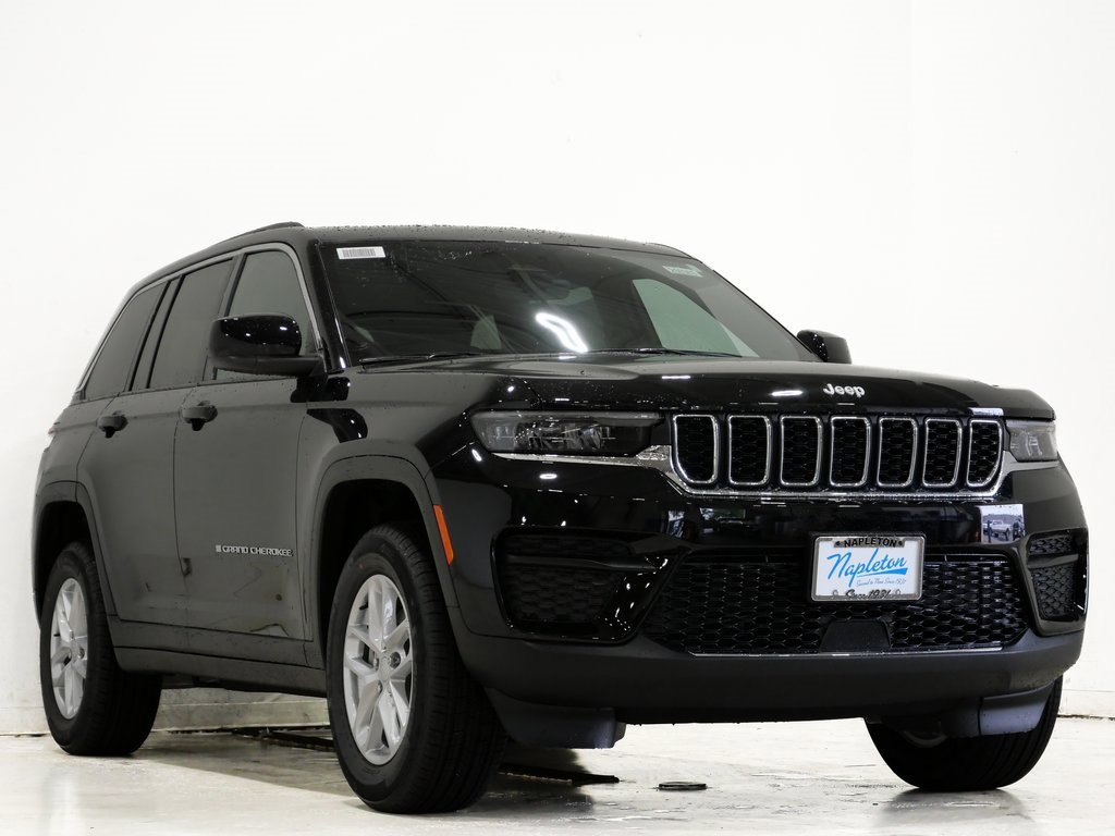 New 2025 Jeep Grand Cherokee Laredo X