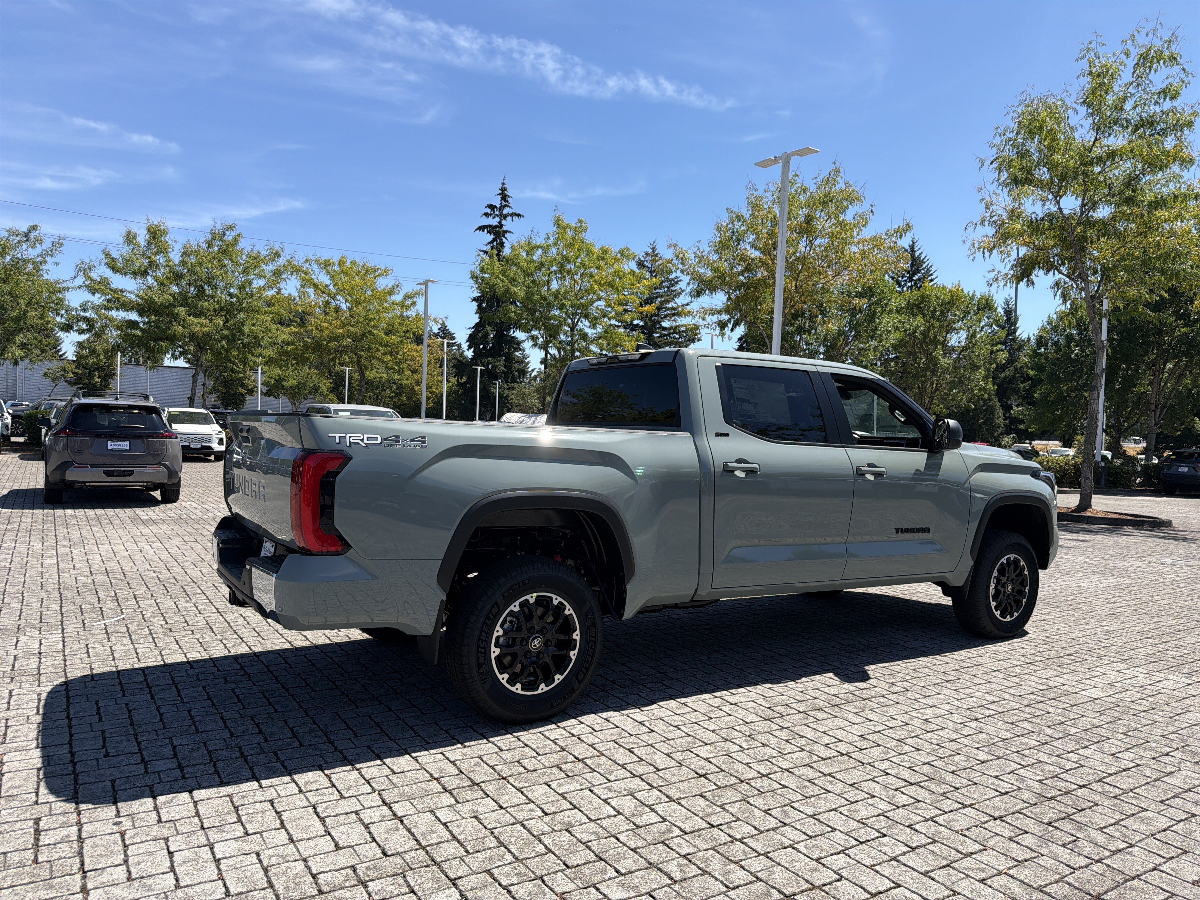 New 2026 Toyota Tundra SR5 w/ TRD Off-Road Package AWD/4WD image 7