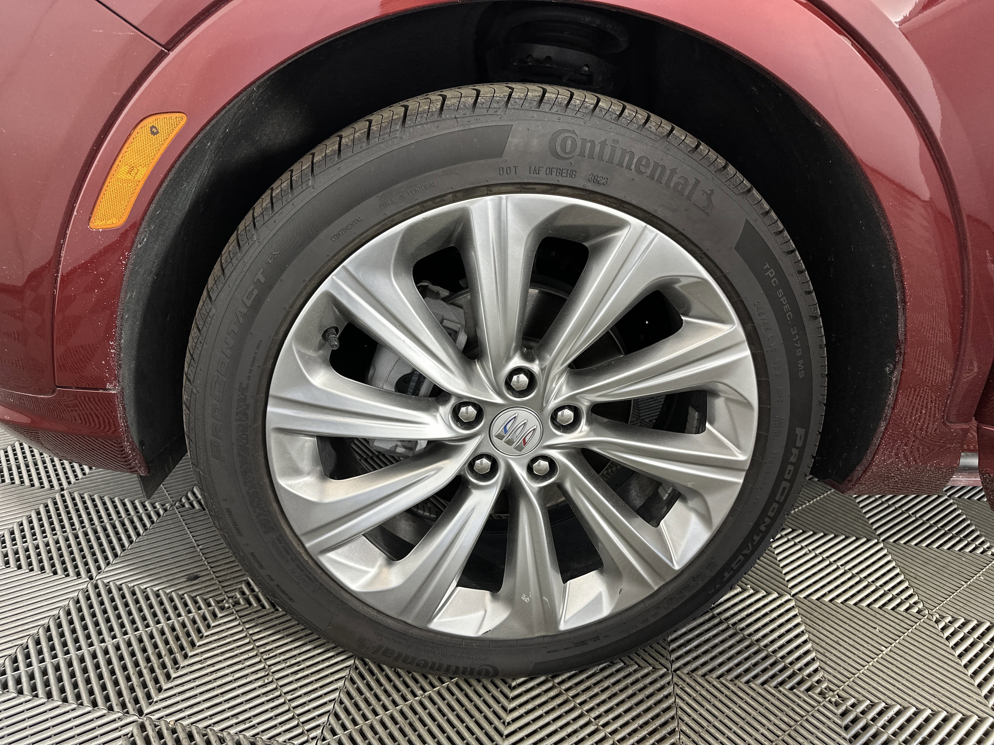 Certified 2024 Buick Envista Avenir image 13