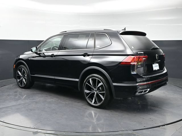 Used 2024 Volkswagen Tiguan SEL R-Line AWD/4WD image 7