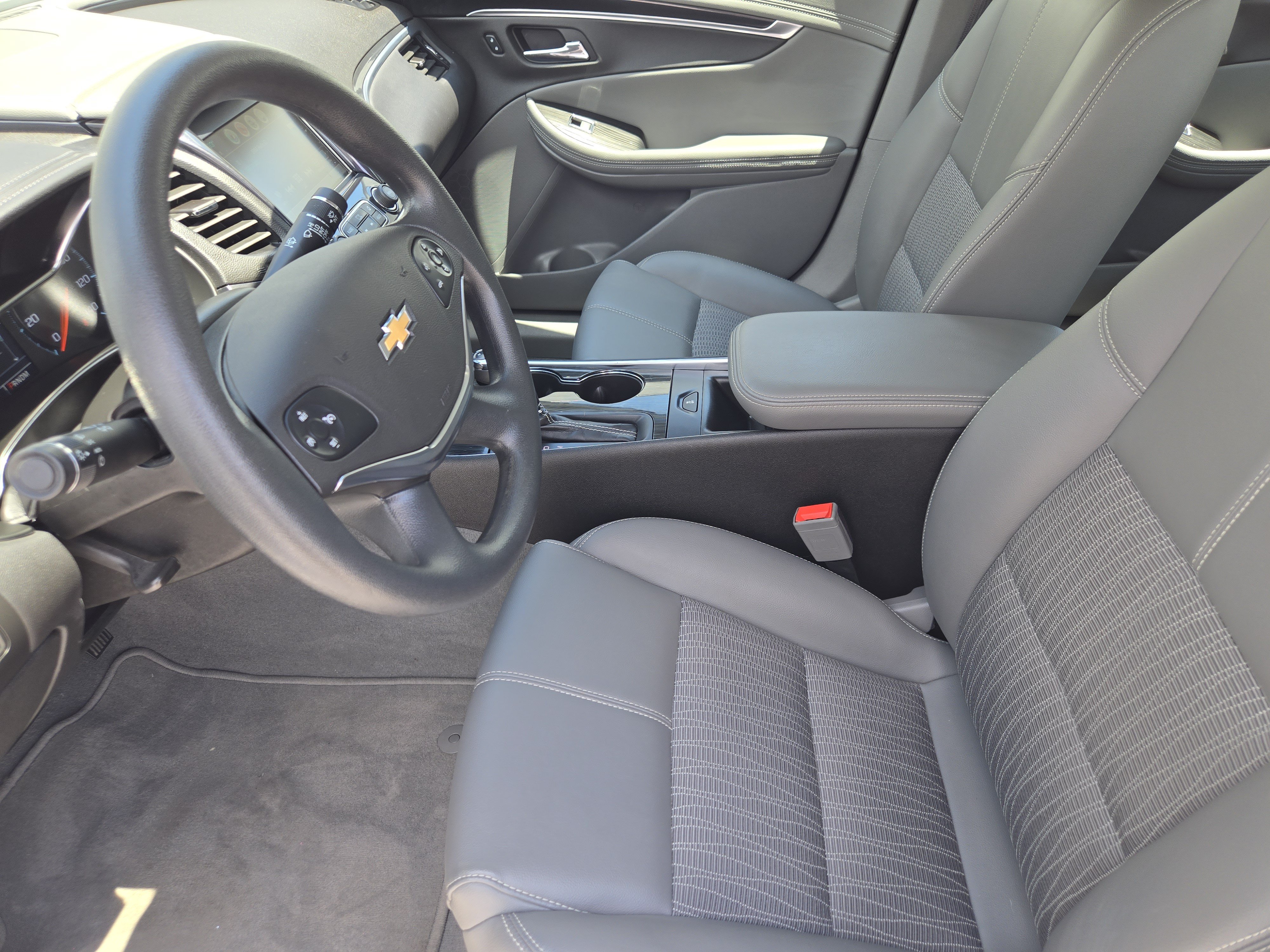 Used 2019 Chevrolet Impala LS FWD image 14