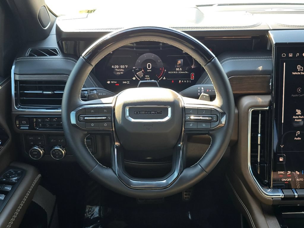 Certified 2026 GMC Yukon Denali Ultimate AWD/4WD image 13