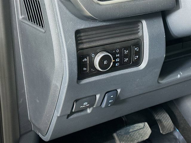 New 2026 Ford F450 Platinum w/ FX4 Off-Road Package image 10