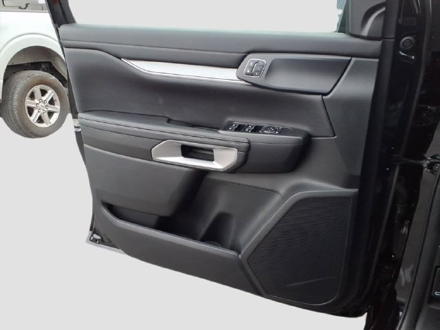 New 2025 Ford Ranger Lariat w/ FX4 Off-Road Package AWD/4WD image 9