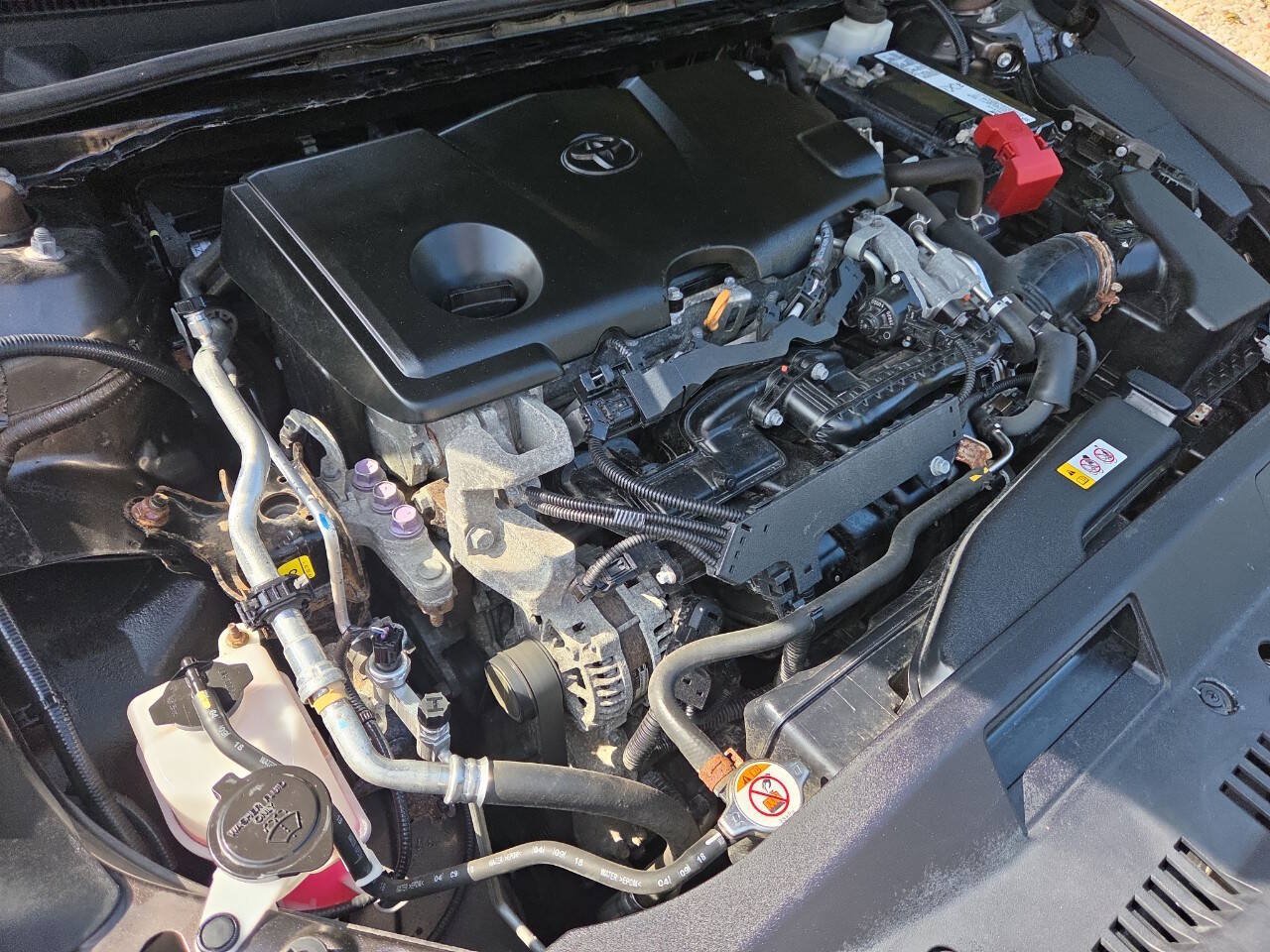 Used 2019 Toyota Camry LE FWD image 13
