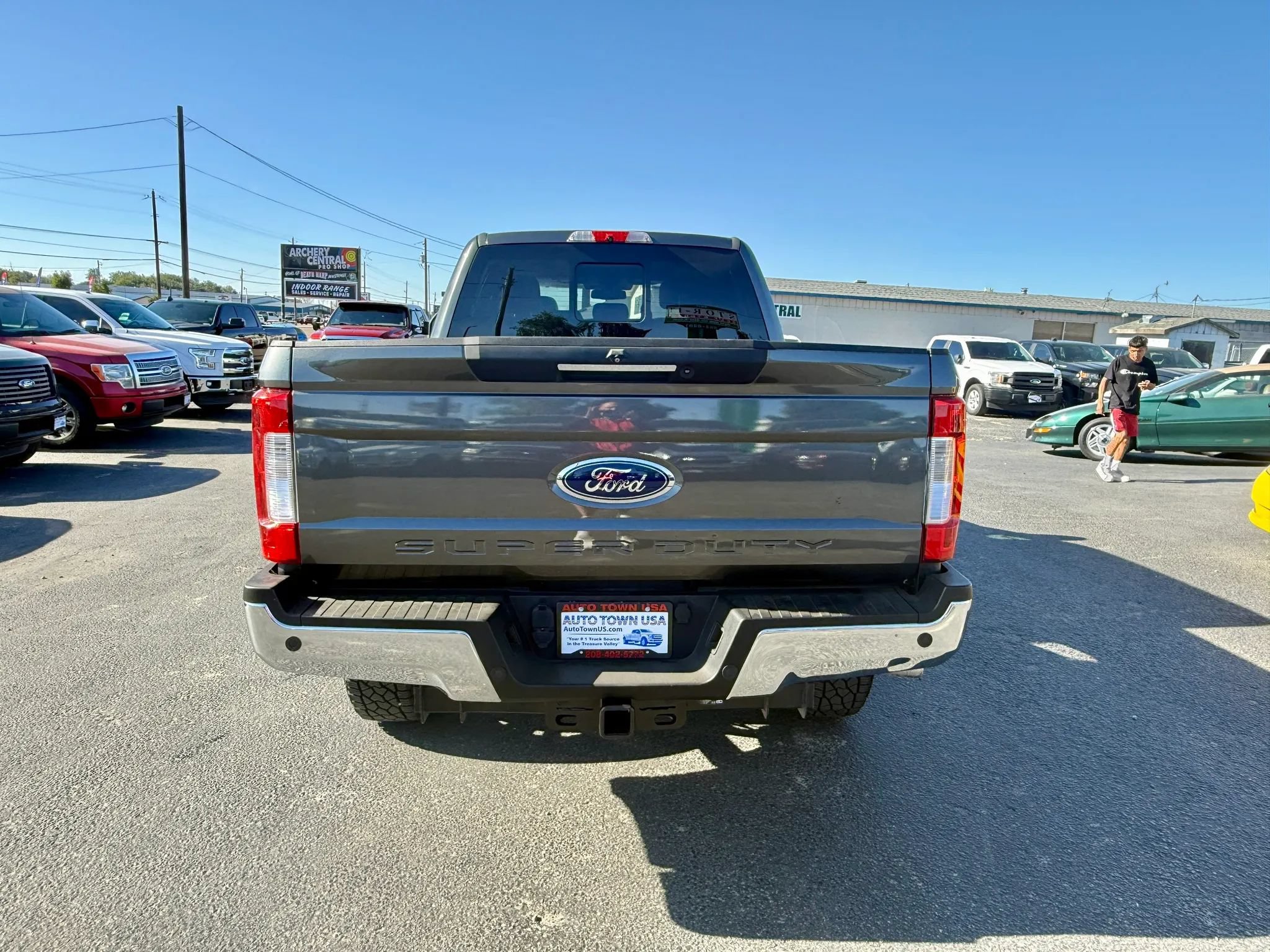 Used 2017 Ford F250 Lariat AWD/4WD image 4