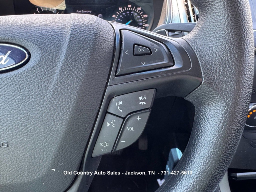 Used 2015 Ford Edge SE FWD image 24