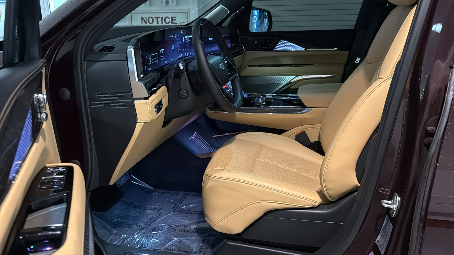 Certified 2026 Cadillac Escalade IQ Sport 2 w/ LPO, ONYX Package image 7