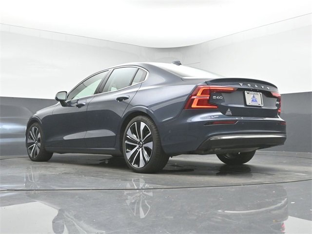 Used 2023 Volvo S60 B5 Ultimate w/ Climate Package image 14