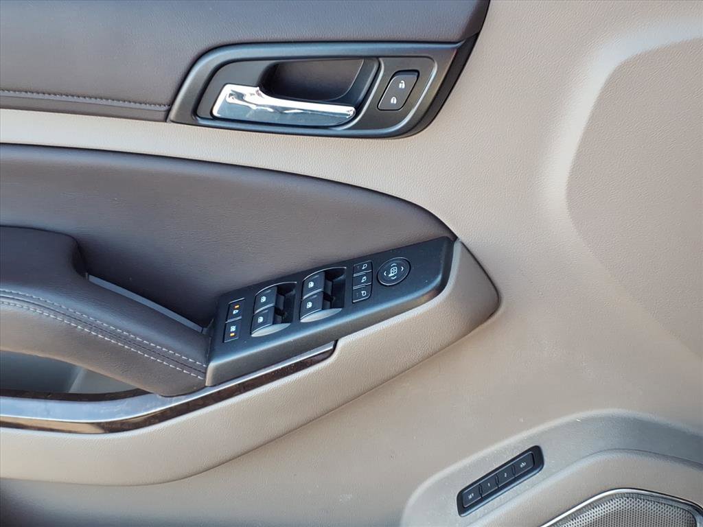 Used 2019 Chevrolet Tahoe LT w/ LT Signature Package image 22