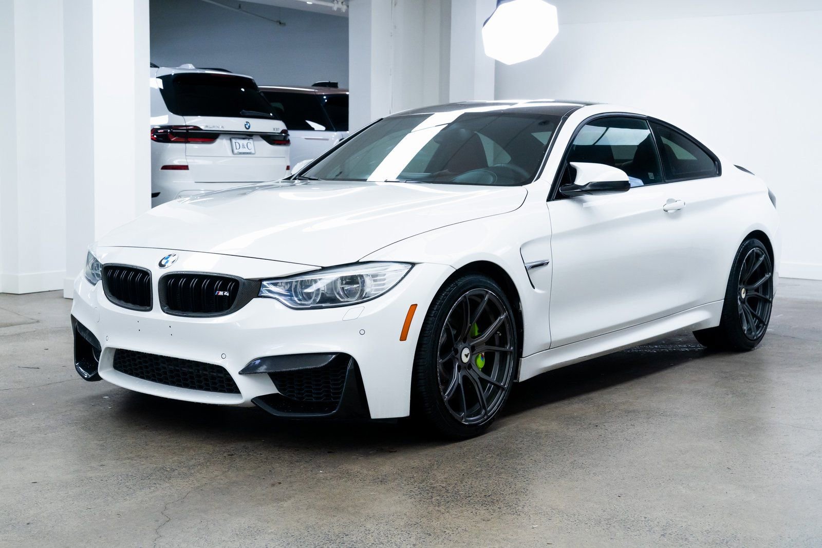 Used 2015 BMW M4 Coupe image 3