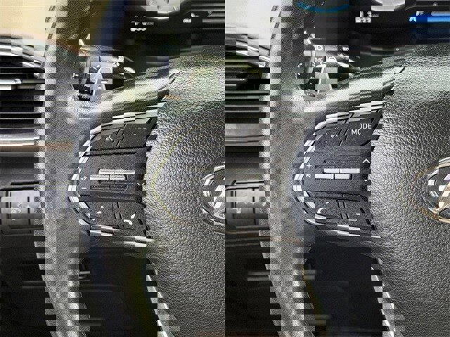 Used 2022 Hyundai Santa Fe SEL w/ Convenience + Premium Package image 13