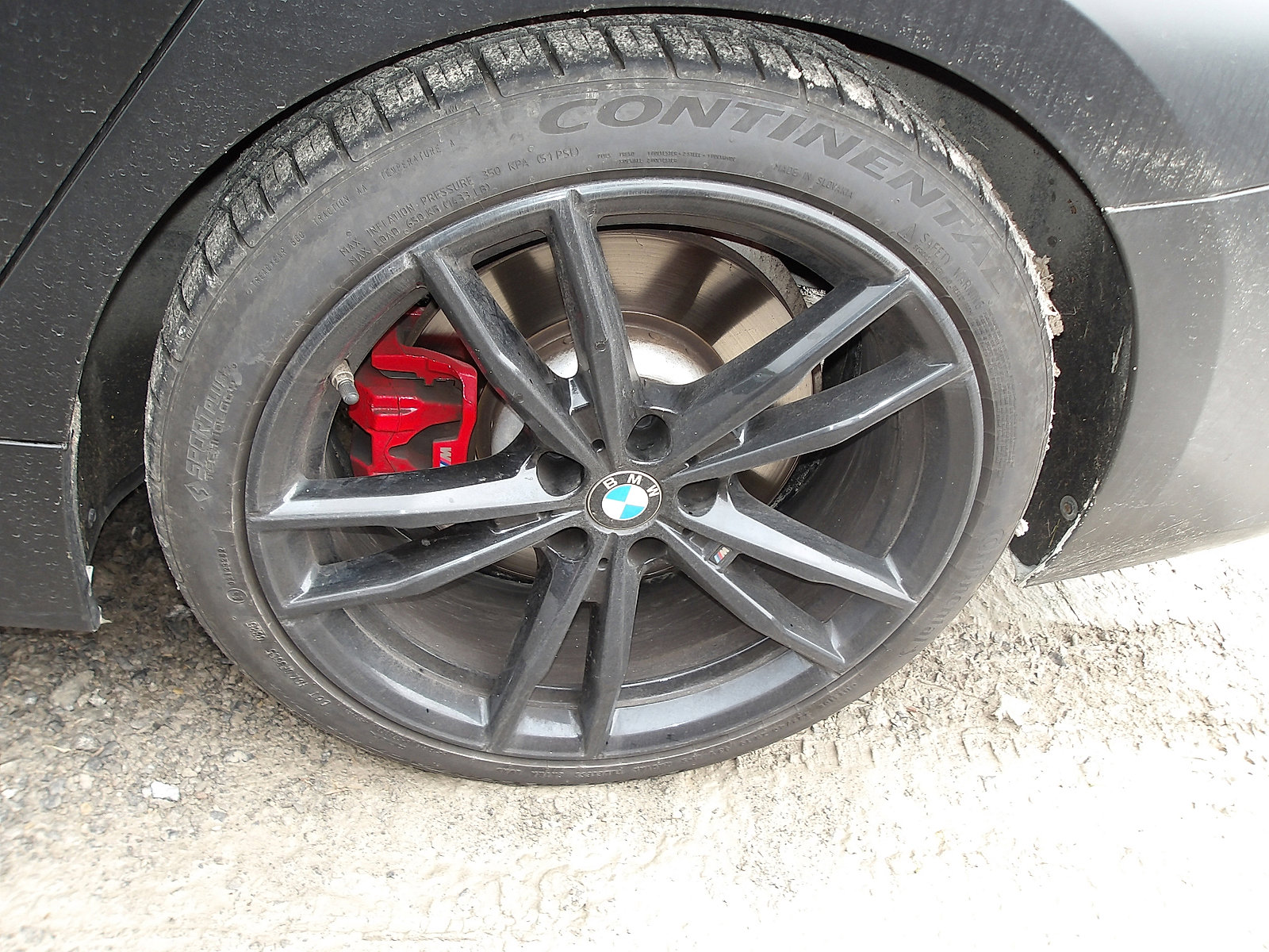 Used 2023 BMW 330i Sedan w/ M Sport Package RWD image 3