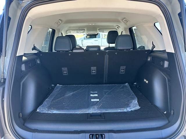 New 2024 Ford Bronco Sport Outer Banks image 8