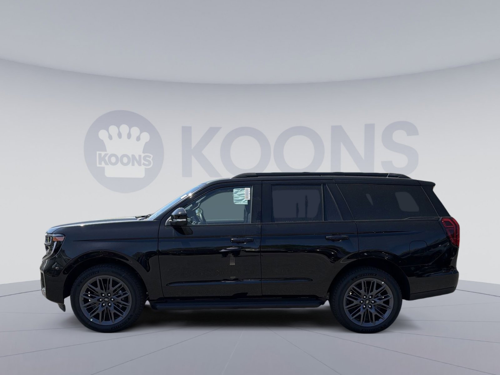 New 2026 Ford Expedition Platinum w/ Stealth Appearance Package image 2