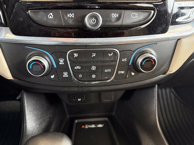 Used 2023 Chevrolet Traverse LT FWD image 20