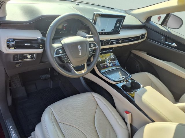Used 2023 Lincoln Nautilus Reserve FWD image 20