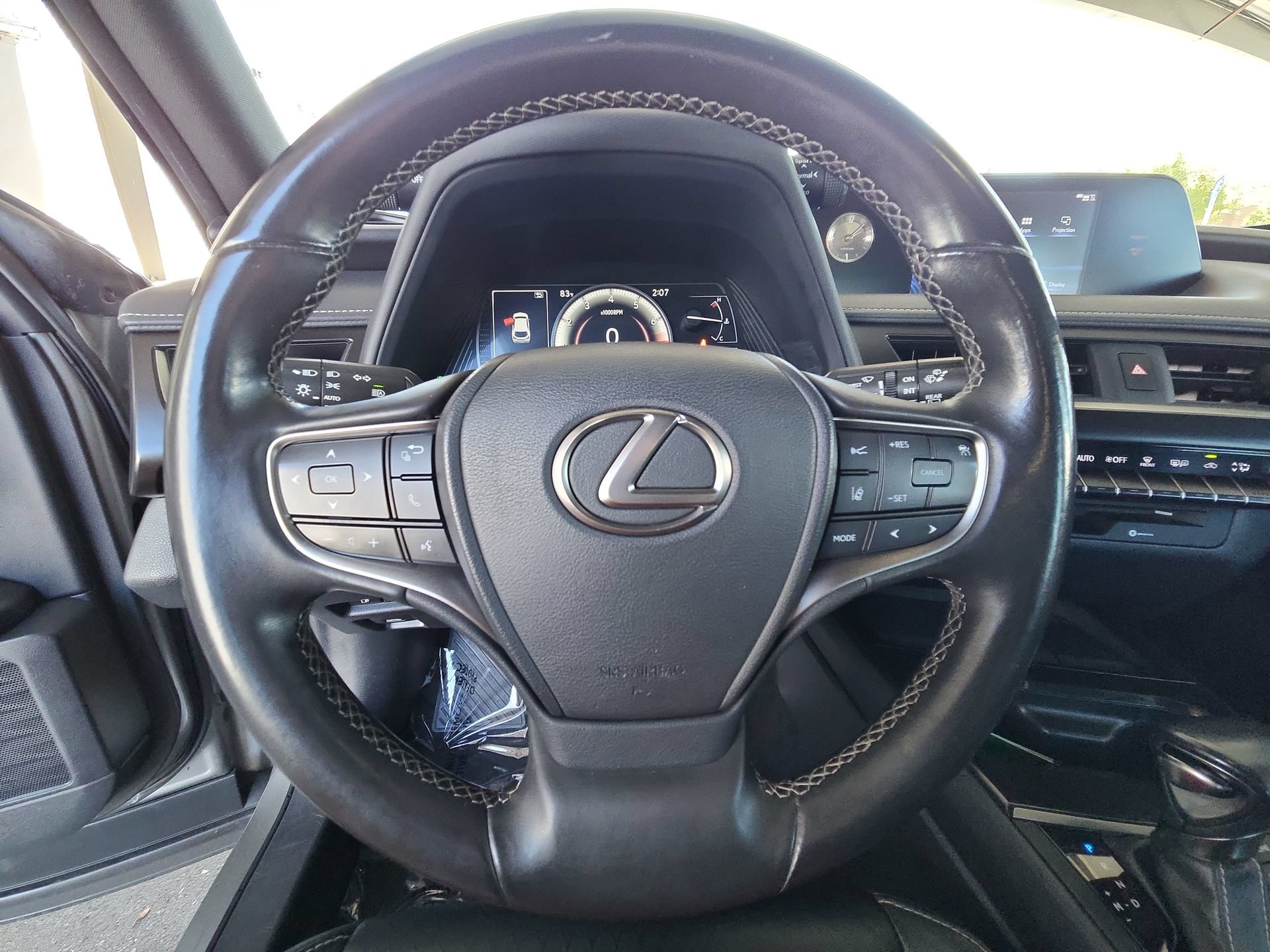 Used 2019 Lexus UX 200 w/ Accessory Package FWD image 11