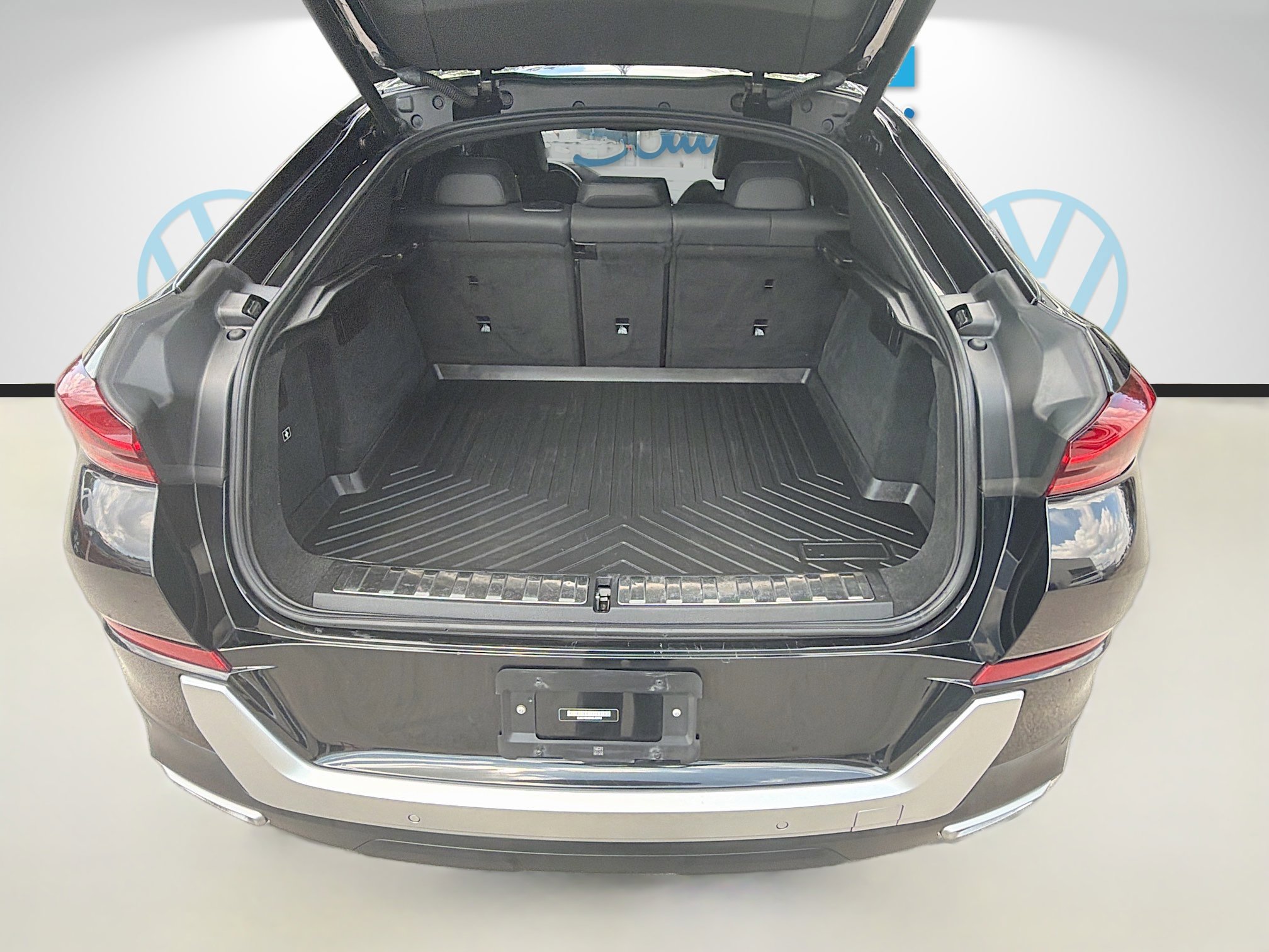 Used 2022 BMW X6 xDrive40i w/ Premium Package AWD/4WD image 27