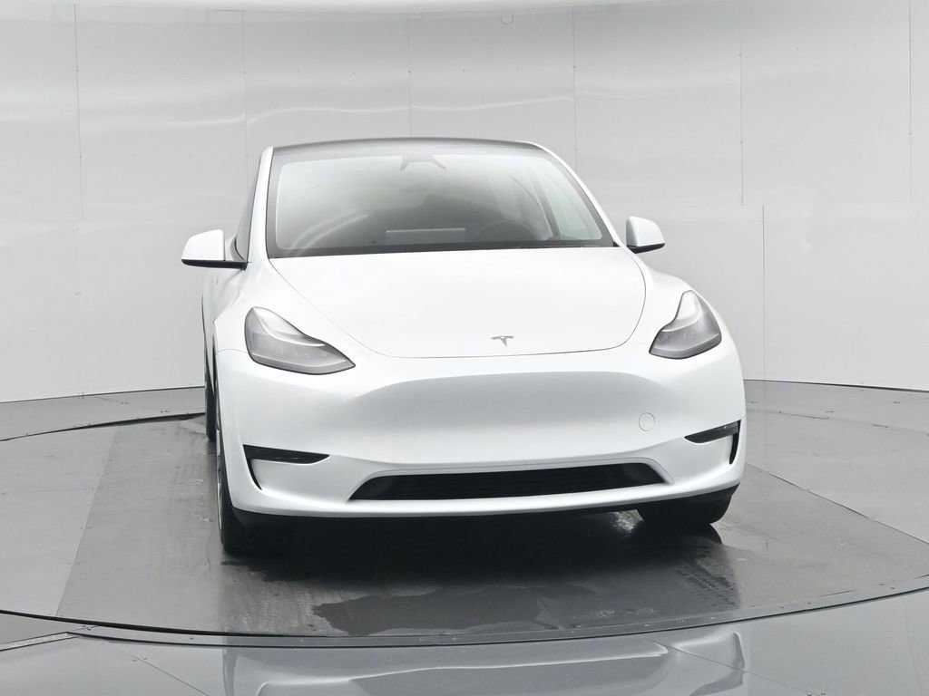 Used 2024 Tesla Model Y Long Range image 51