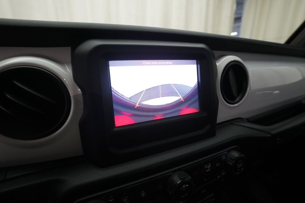 Used 2021 Jeep Wrangler Unlimited Sport AWD/4WD image 19