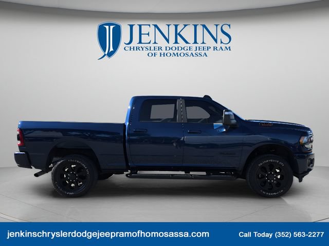 Used 2024 RAM 2500 Big Horn w/ Night Edition AWD/4WD image 3