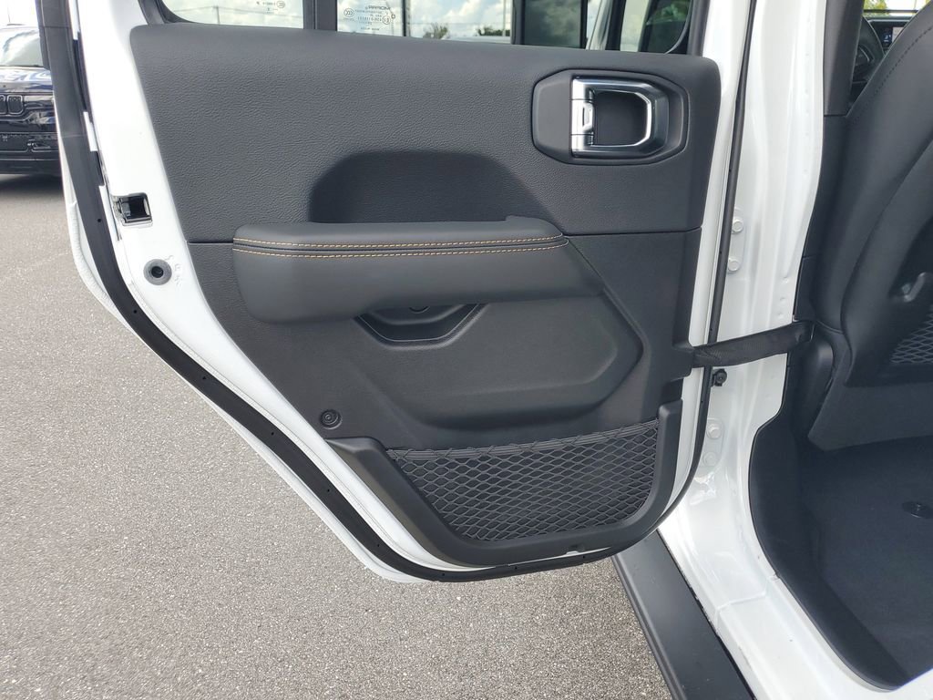 New 2025 Jeep Wrangler Unlimited Rubicon 392 image 8