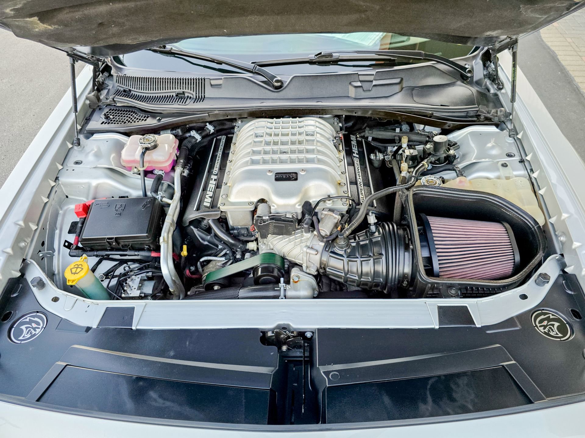 Used 2020 Dodge Challenger SRT Hellcat Redeye image 47