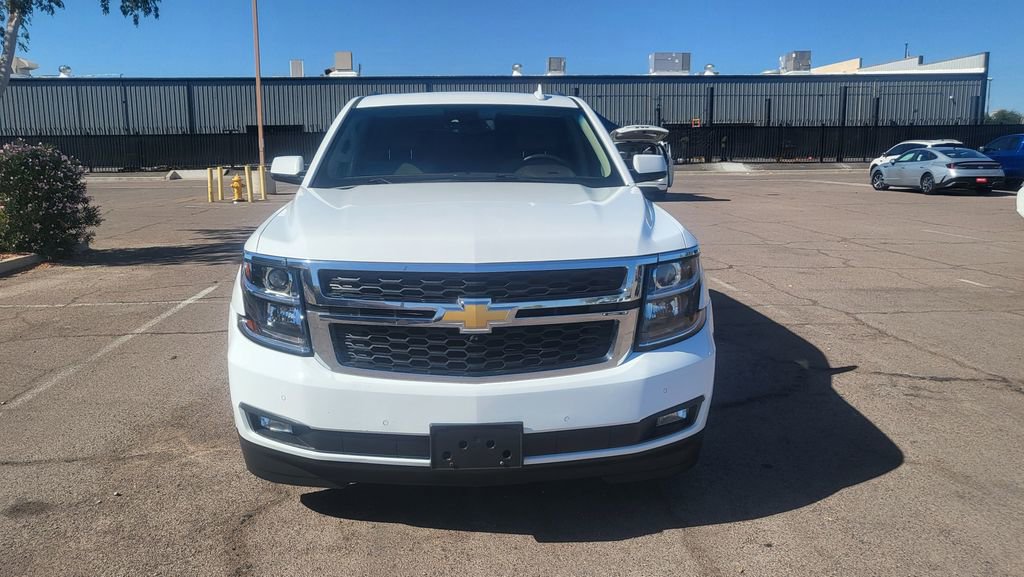 Used 2017 Chevrolet Tahoe LT w/ Luxury Package image 3